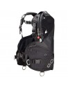 The Go is a lightweight, easy to pack and extremely comfortable BC targetting traveling divers.