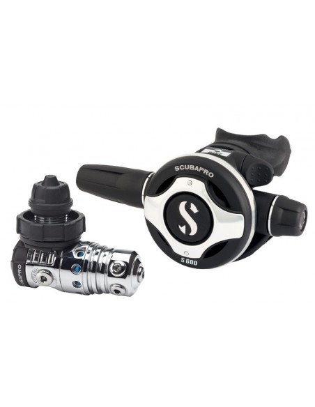 SCUBAPRO MK25 EVO S600 is the best-selling air-balanced second stage and its top-performing air-balanced piston first stage is a
