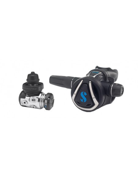 The MK17 EVO regulator combines SCUBAPRO's premium diaphragm first stage with its newest air-balanced second stage.