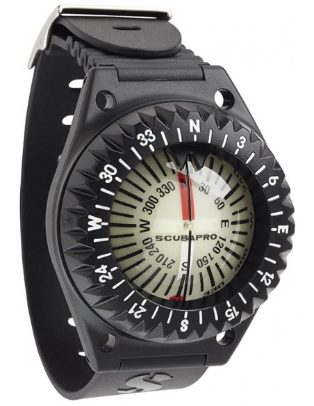 The FS-2 compass provides a unique tilt angle of up to 35 degrees, making it easier to read and operate in almost any position a