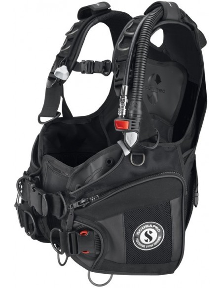 The front-adjustable X-Black features SCUBAPRO's exclusive AirFlex system that simplifies buoyancy control and guarantees an ext