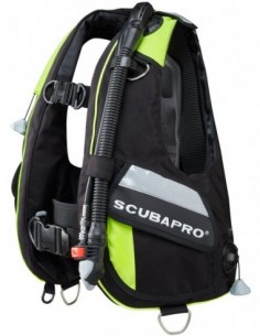 The Master stabilizing jacket is the choice of commercial divers, instructors and advanced divers needing intensive use, precise