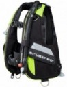 The Master stabilizing jacket is the choice of commercial divers, instructors and advanced divers needing intensive use, precise